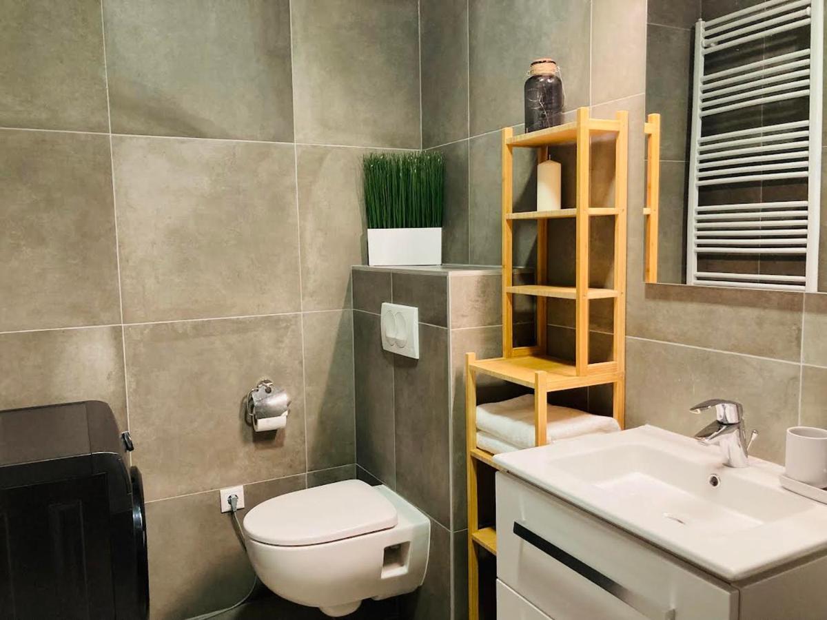 Zawia Apartman Lägenhet Balatonföldvár Exteriör bild